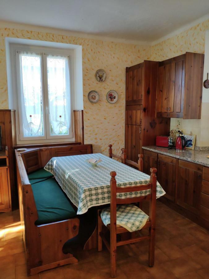 Casa Gialla Gera Lario Exterior foto